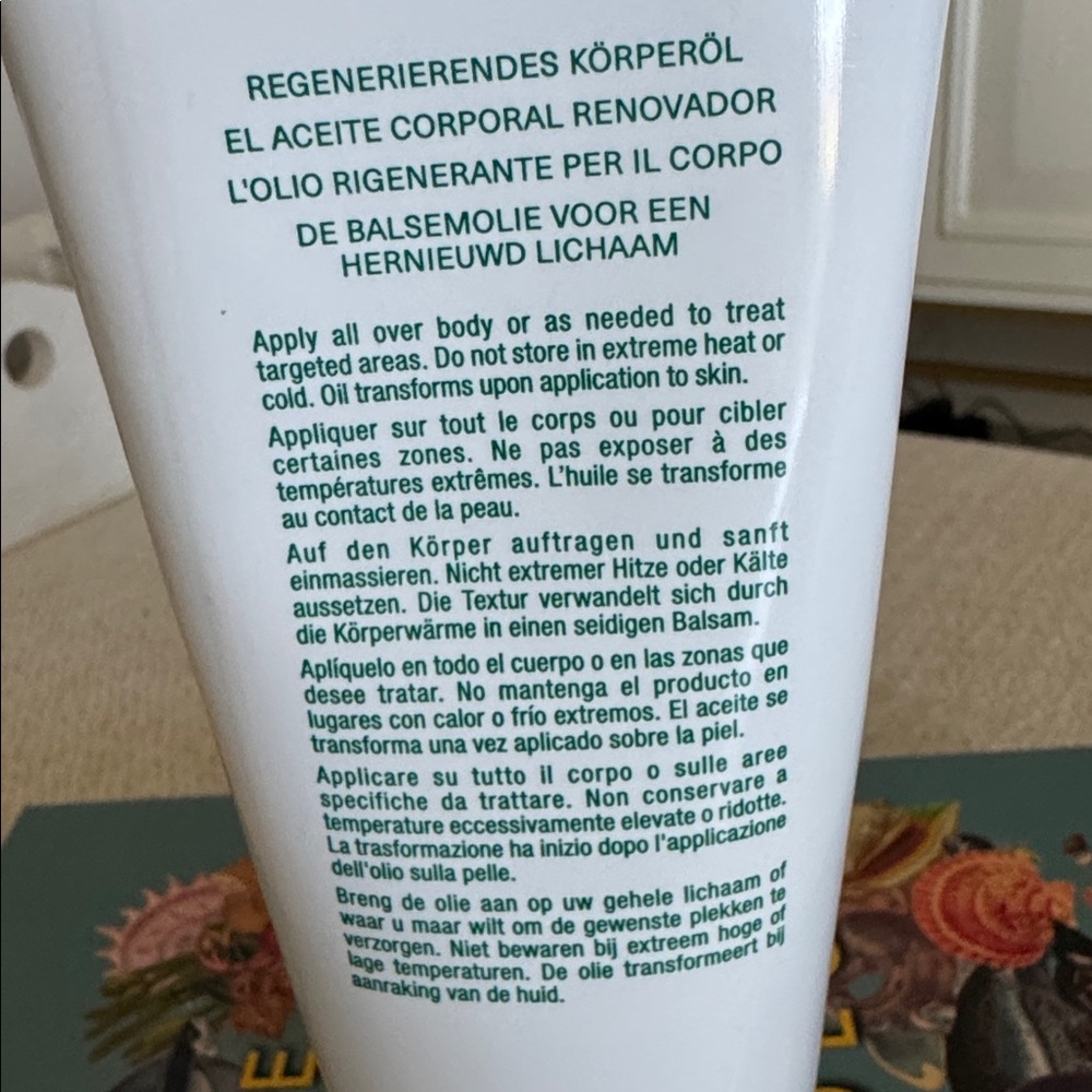 La Mer The Renewal Body Oil Balm 6.7 oz New - Picture 3 of 4